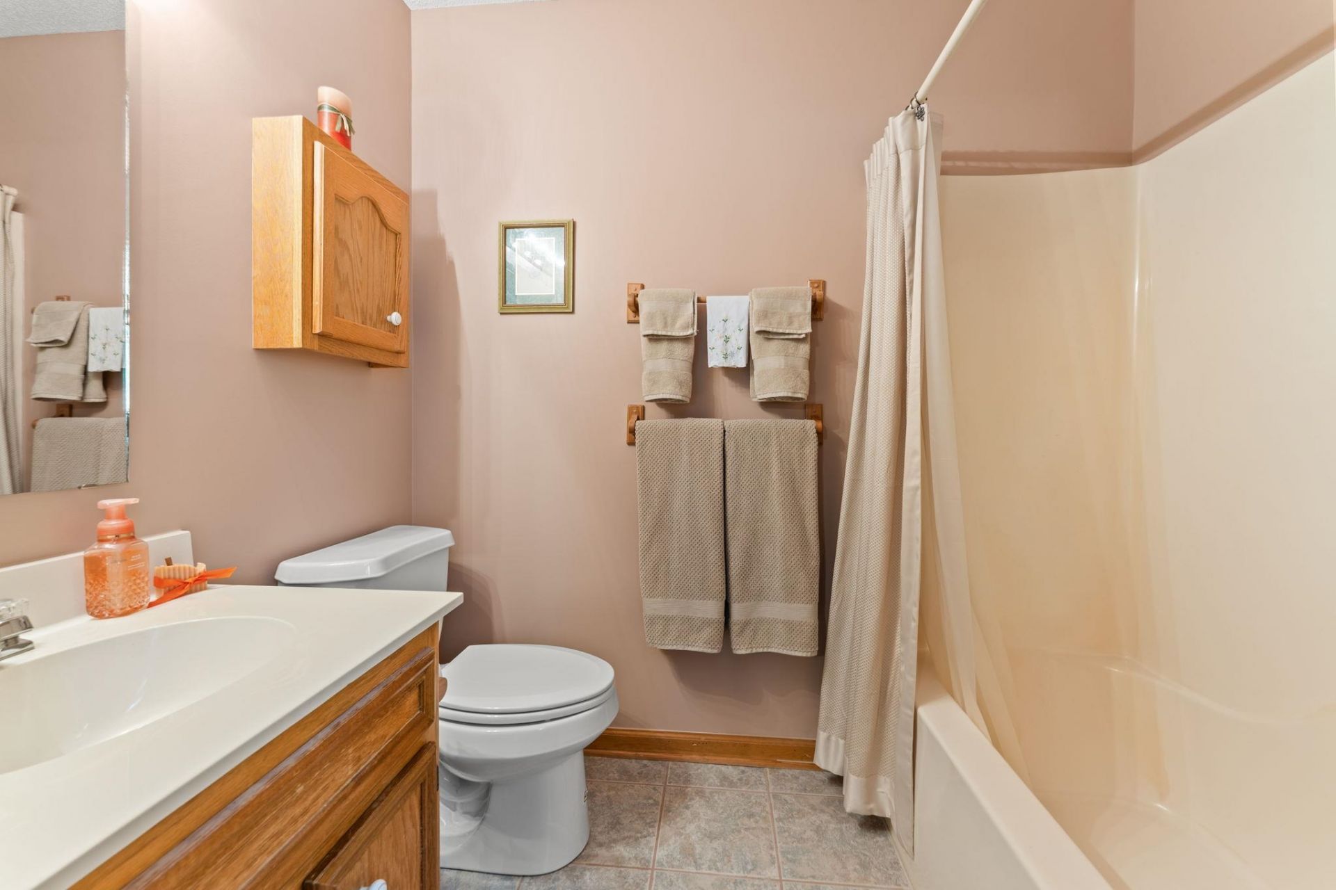 1768 Holly Ridge Dr.  Photo 18