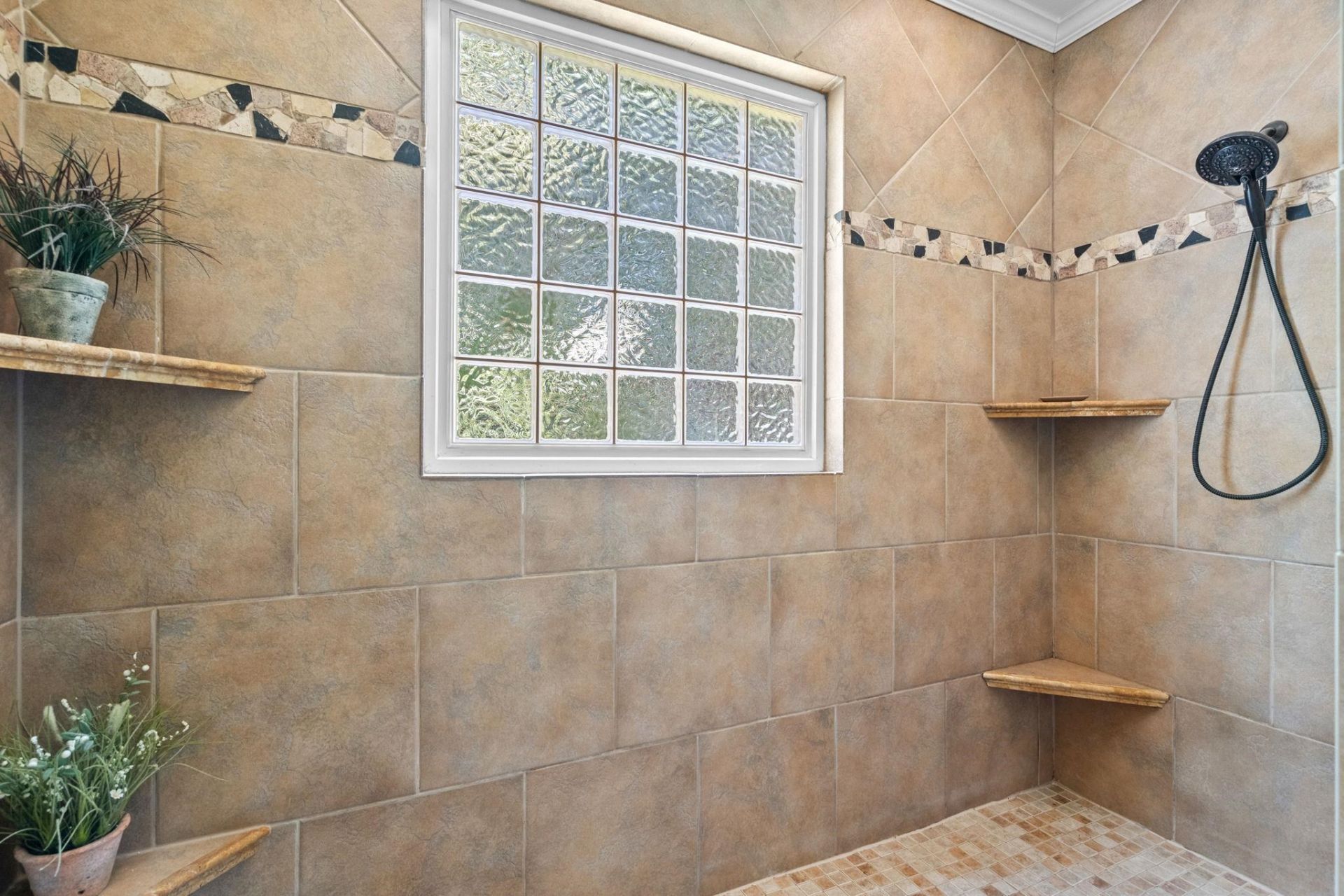 334 N Bar Ct. Photo 51