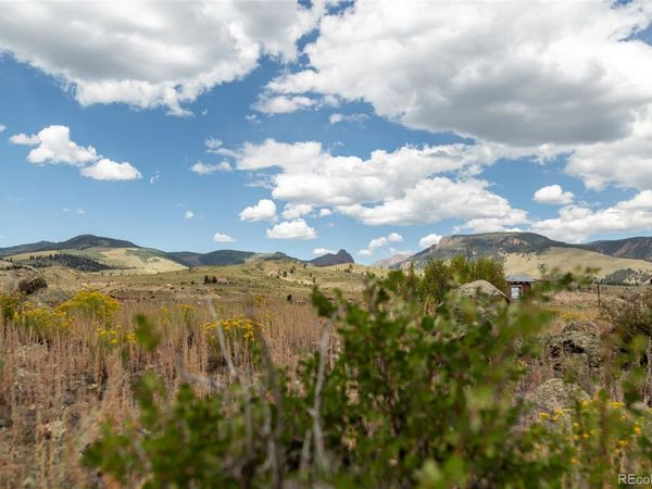 207 Sunset Court , Creede, CO 81130