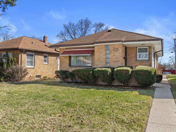 4224 N 67th St, Milwaukee, WI 53216