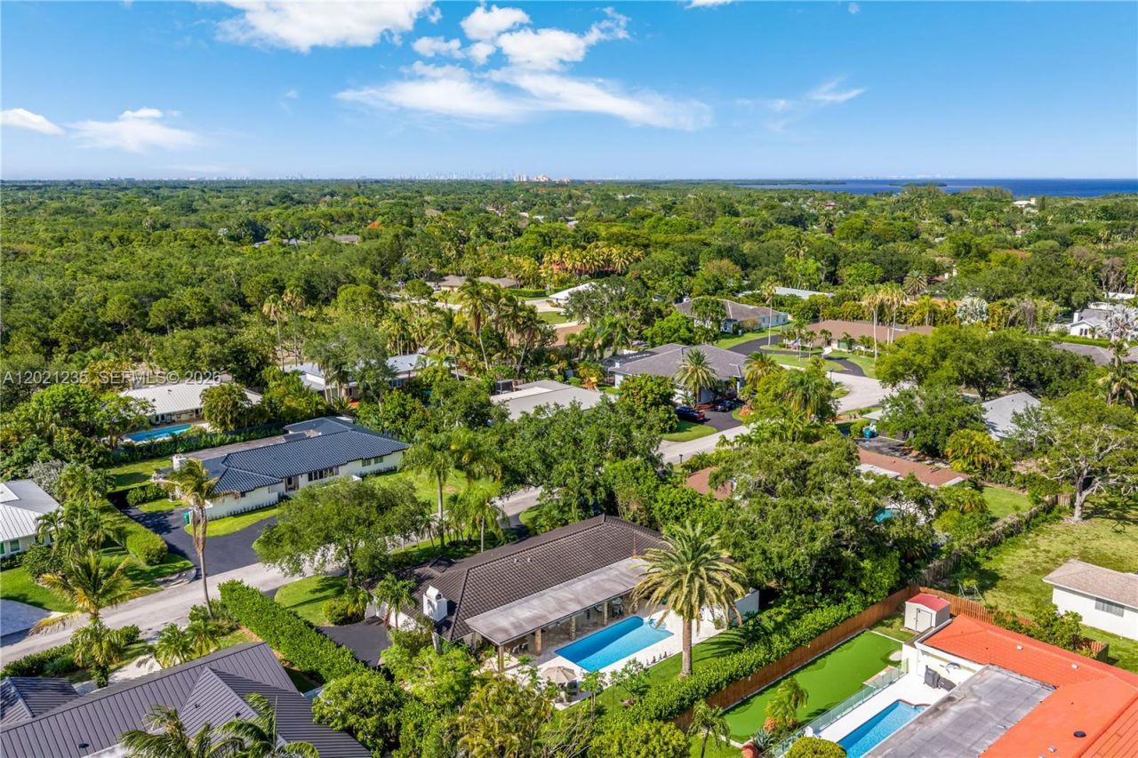 7844 SW 179th Ter, Palmetto Bay, FL 33157 Photo