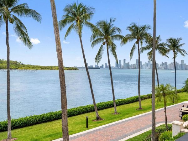 2425 Fisher Island Dr , Unit 5205, Miami Beach, FL 33109