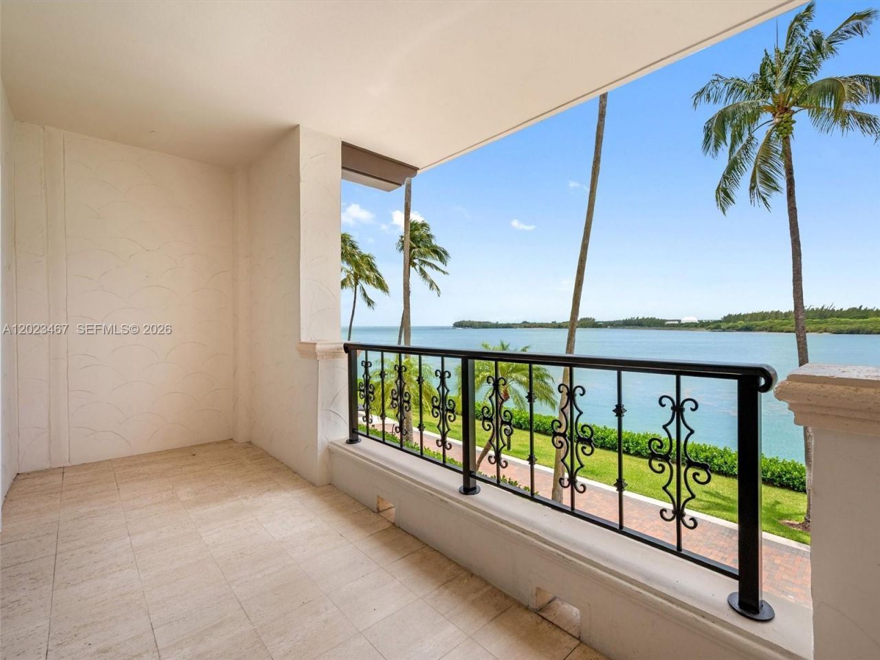 2425 Fisher Island Dr , Unit 5205, Miami Beach, FL 33109 Photo