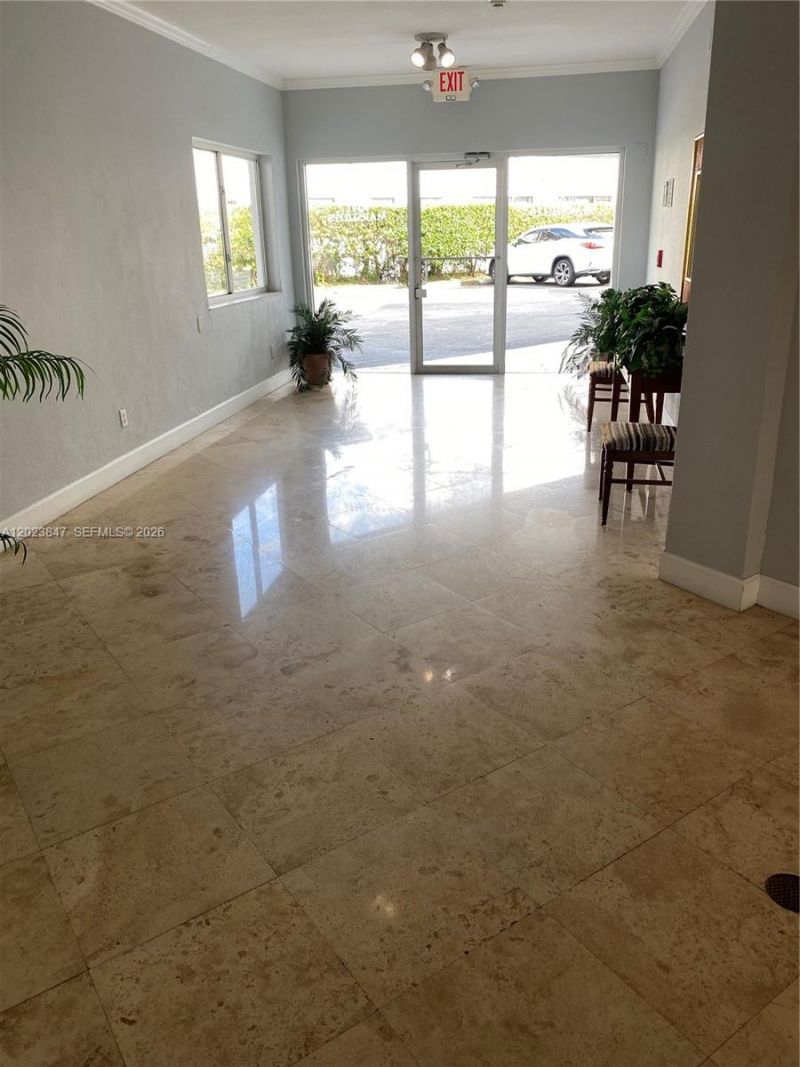1185 Marseille Dr , Unit 103, Miami Beach, FL 33141 Photo