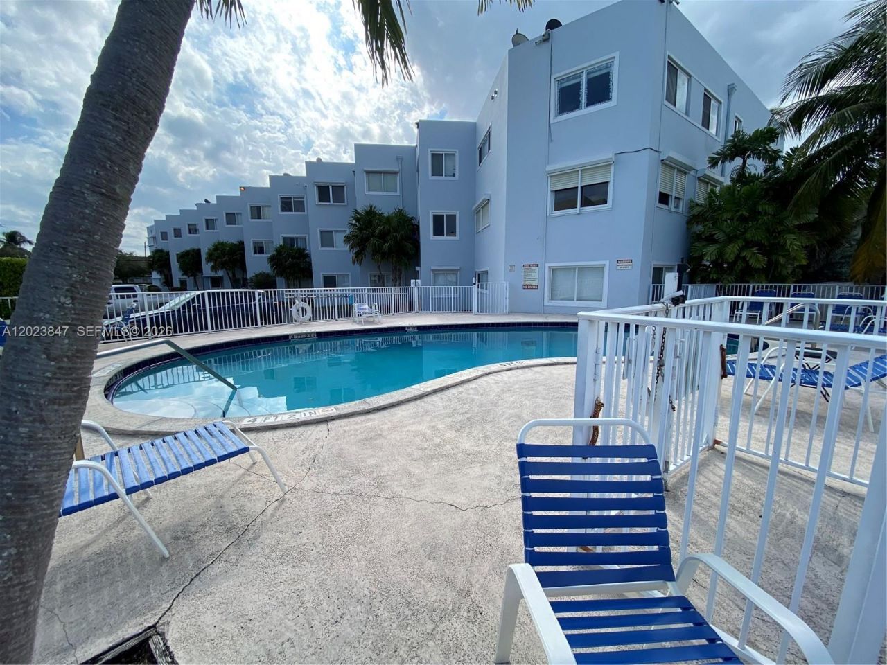 1185 Marseille Dr , Unit 103, Miami Beach, FL 33141 Photo