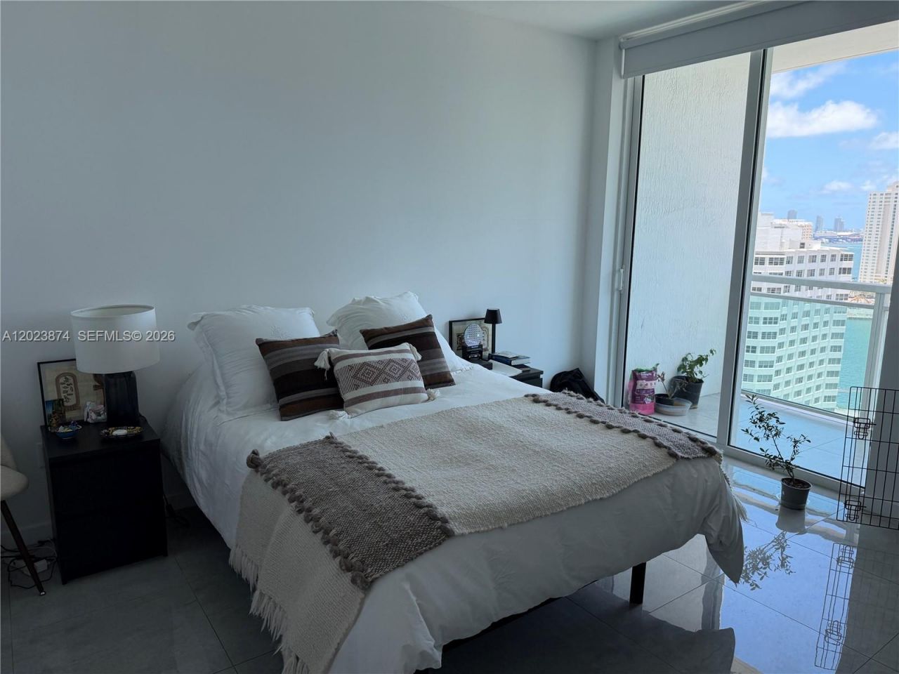 951 Brickell Ave , Unit 2006, Miami, FL 33131 Photo