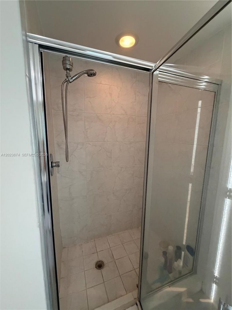 951 Brickell Ave , Unit 2006, Miami, FL 33131 Photo