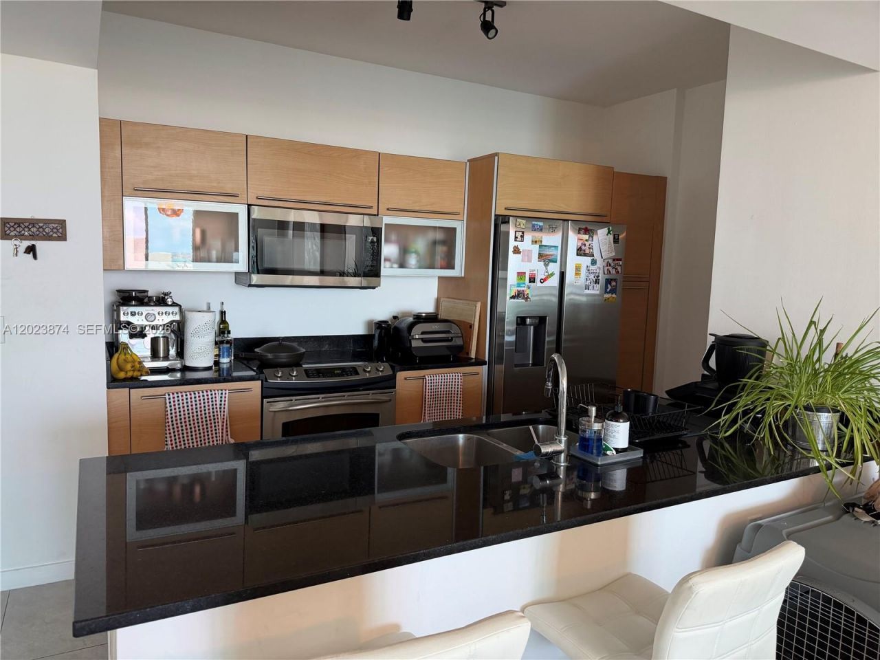 951 Brickell Ave , Unit 2006, Miami, FL 33131 Photo