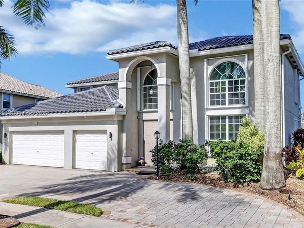13787 NW 19th Ct, Pembroke Pines, FL 33028