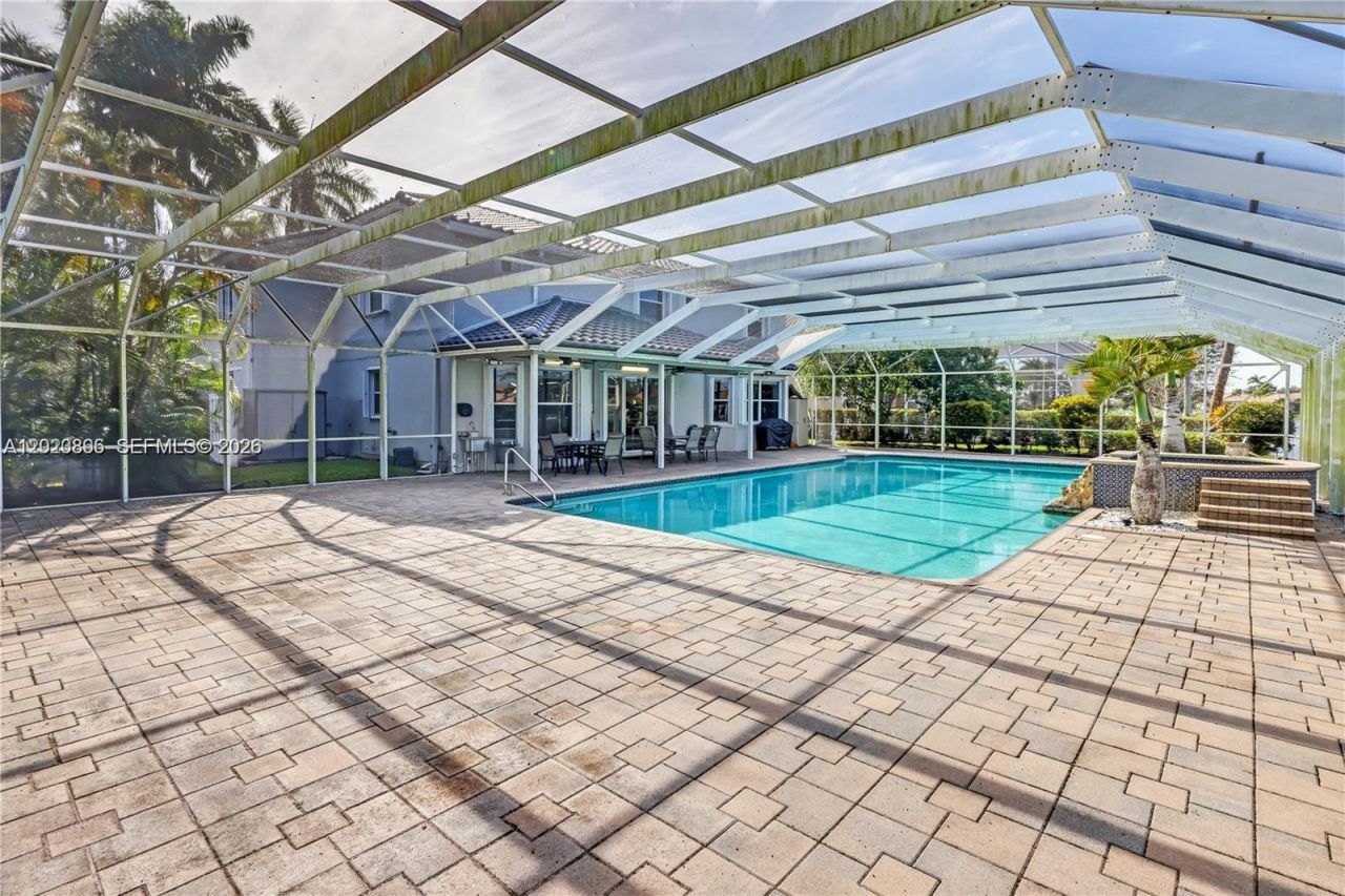 13787 NW 19th Ct, Pembroke Pines, FL 33028 Photo