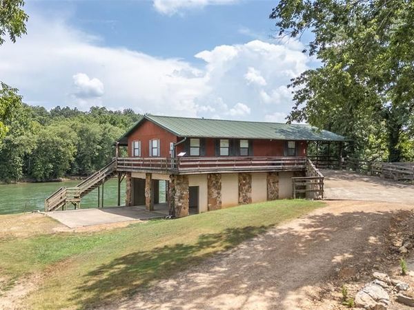 1247 Riverlawn Dr , Doniphan, MO 63935