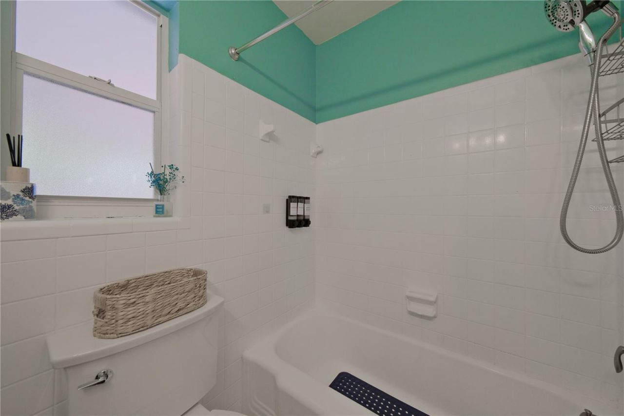 993 Gary Street, Unit A & B, Sarasota, FL 34234 Photo