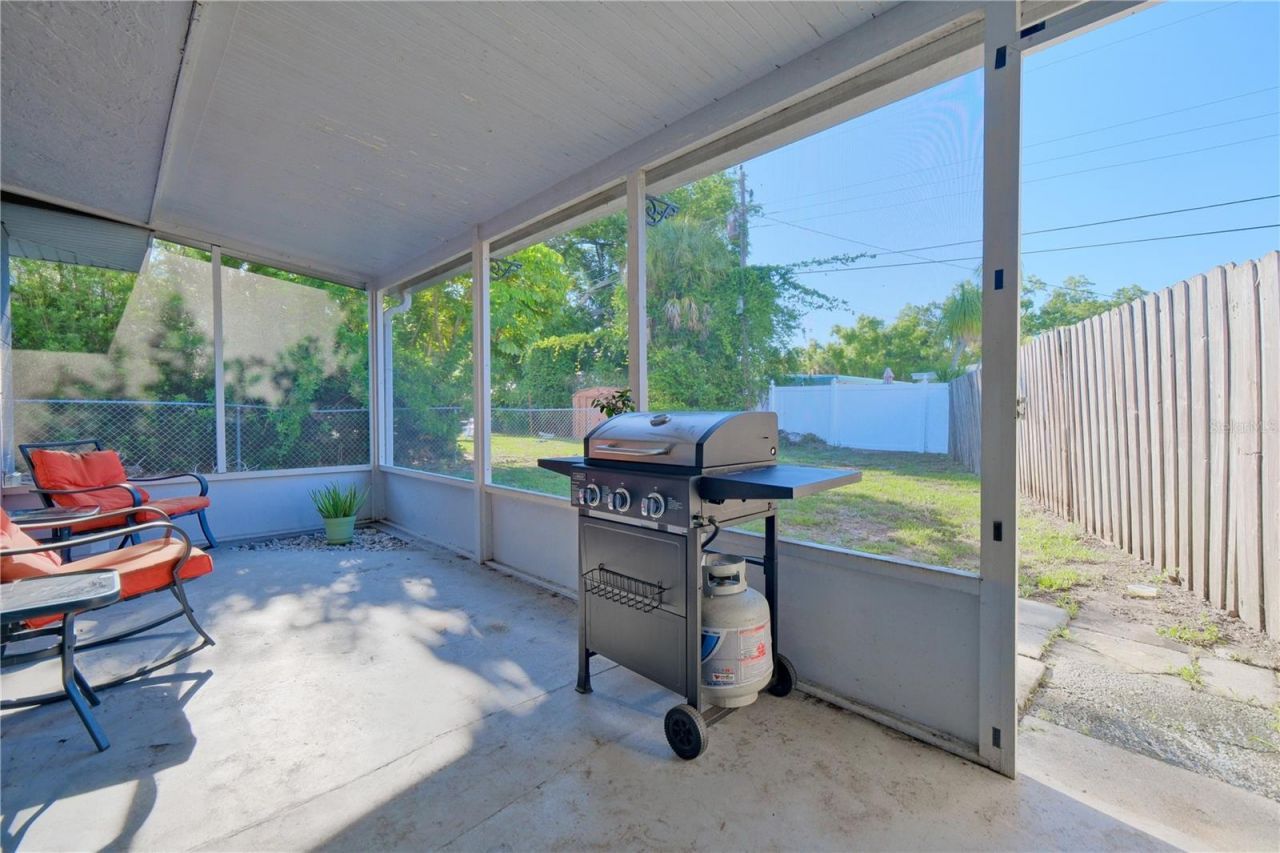 993 Gary Street, Unit A & B, Sarasota, FL 34234 Photo