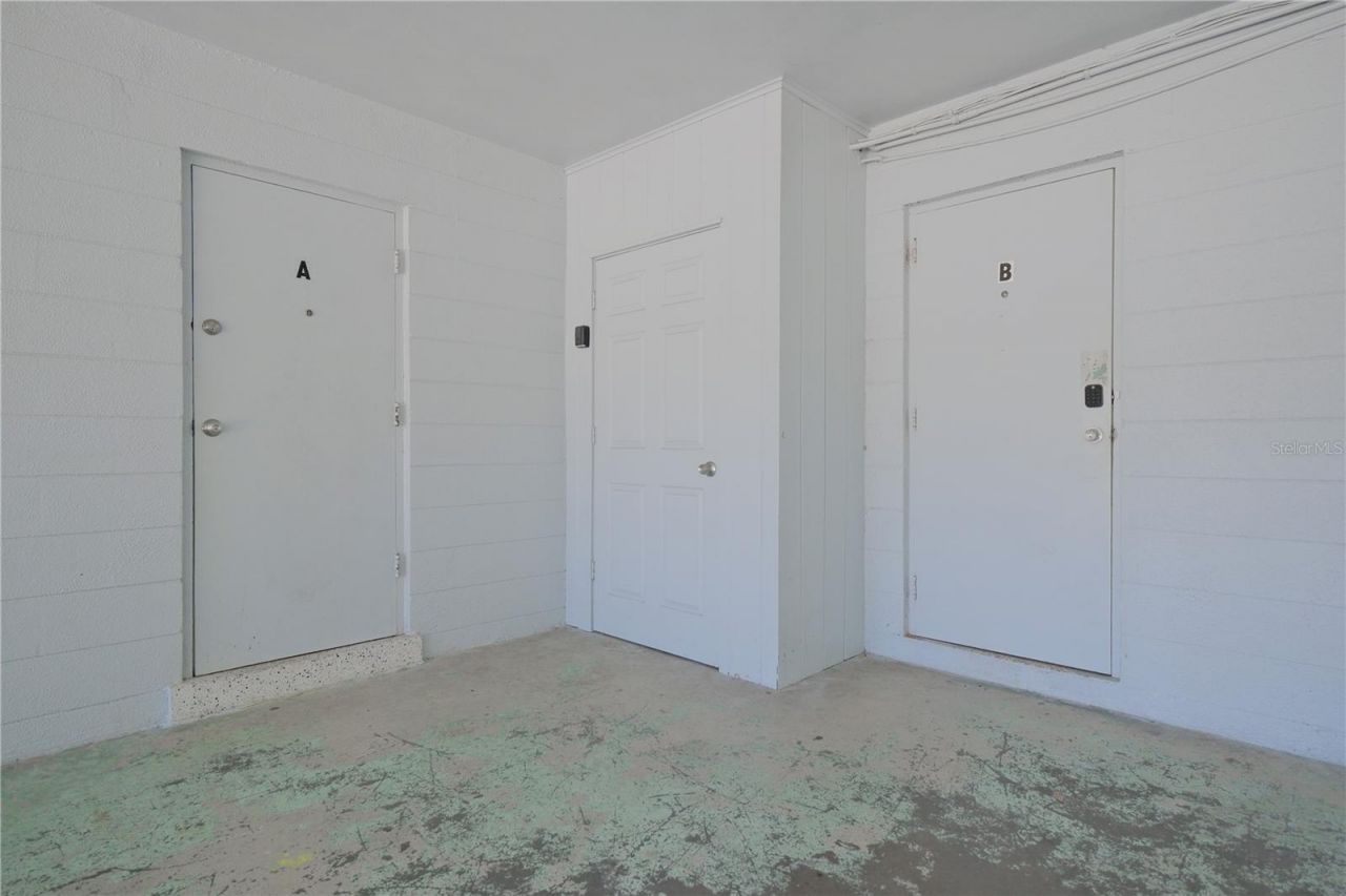 993 Gary Street, Unit A & B, Sarasota, FL 34234 Photo