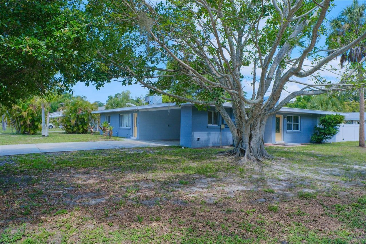 993 Gary Street, Unit A & B, Sarasota, FL 34234 Photo