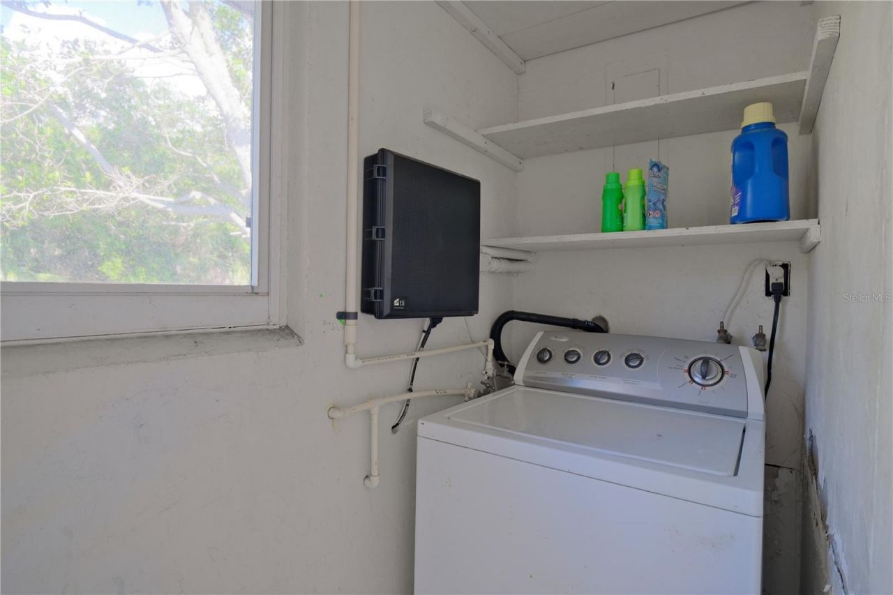 993 Gary Street, Unit A & B, Sarasota, FL 34234 Photo
