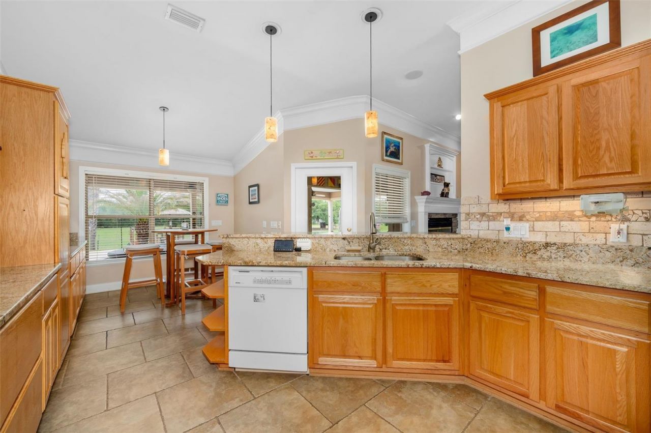 6739 SE 67th Court, Trenton, FL 32693 Photo