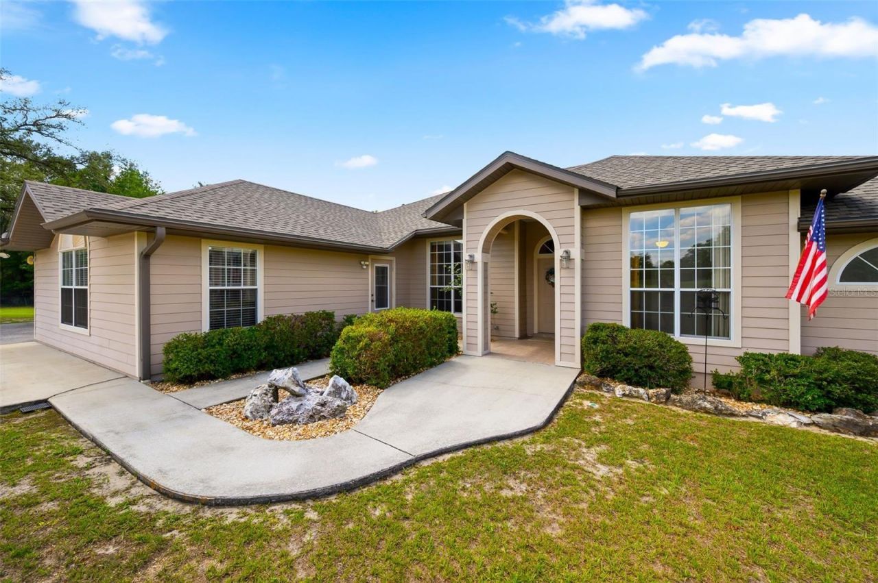 6739 SE 67th Court, Trenton, FL 32693 Photo