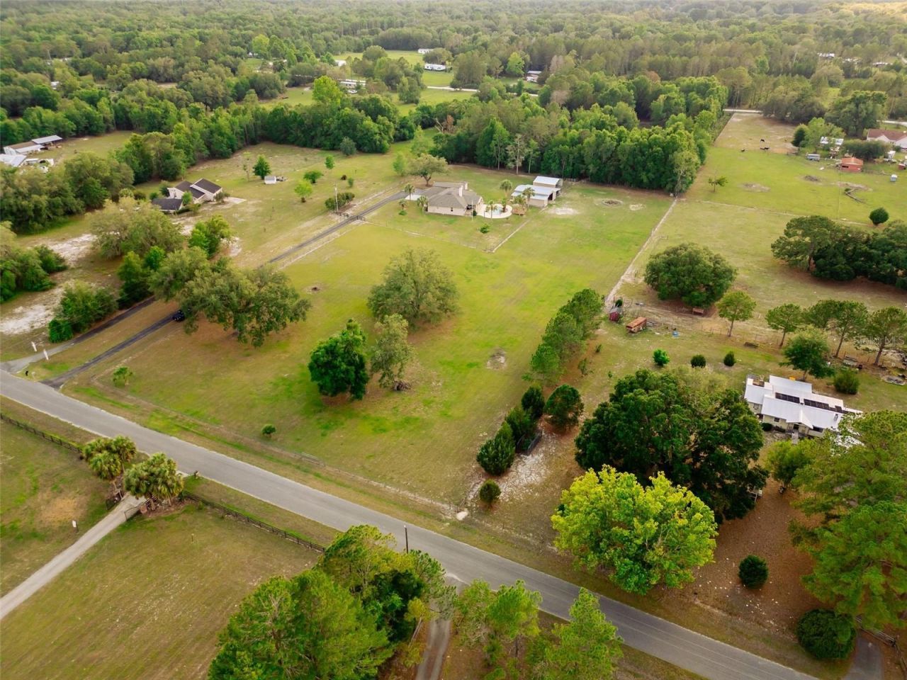 6739 SE 67th Court, Trenton, FL 32693 Photo