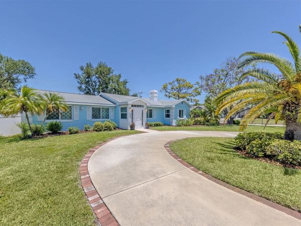 500 ALHAMBRA ROAD , VENICE, FL 34285