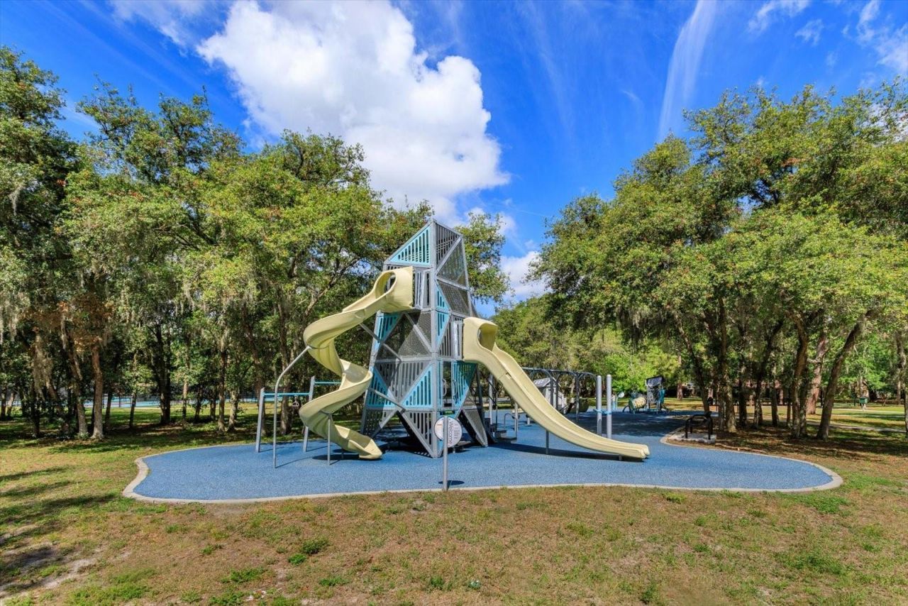 148 Lakeside Circle , Sanford, FL 32773 Photo