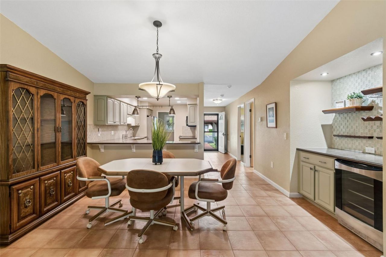 7823 Radcliffe Circle , Port Richey, FL 34668 Photo