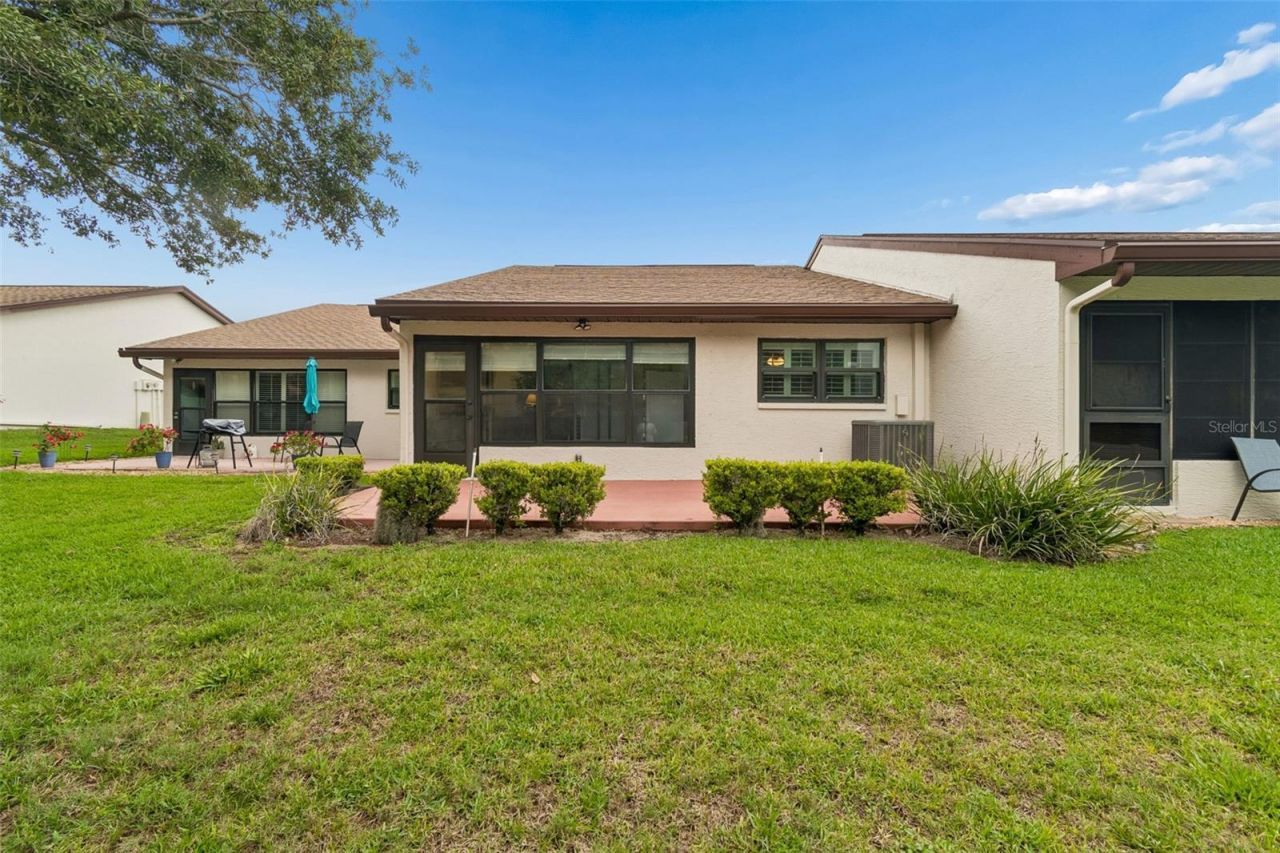 7823 Radcliffe Circle , Port Richey, FL 34668 Photo