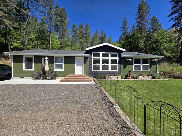 174 Konkolville Road, Orofino, ID 83544