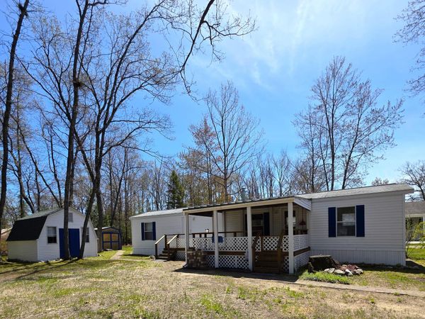 5101 Arthur Hills Road, Indian River, MI 49749