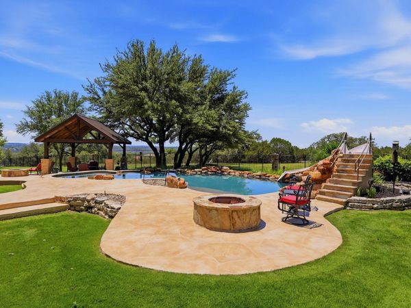 1298 Mystic PKWY, Spring Branch, TX 78070