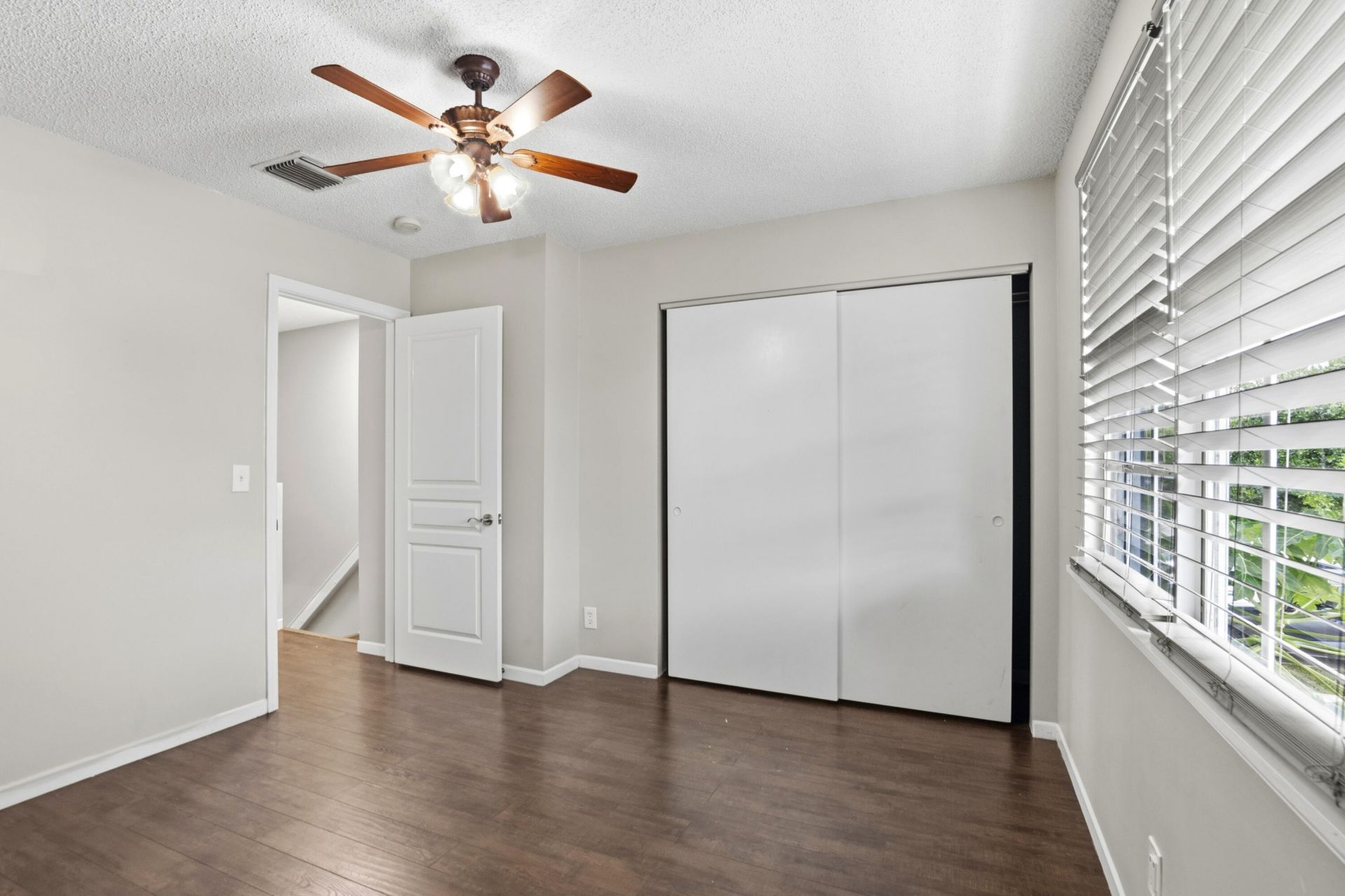 5380 Jubilee Way, Unit 200, Margate, FL 33063 Photo