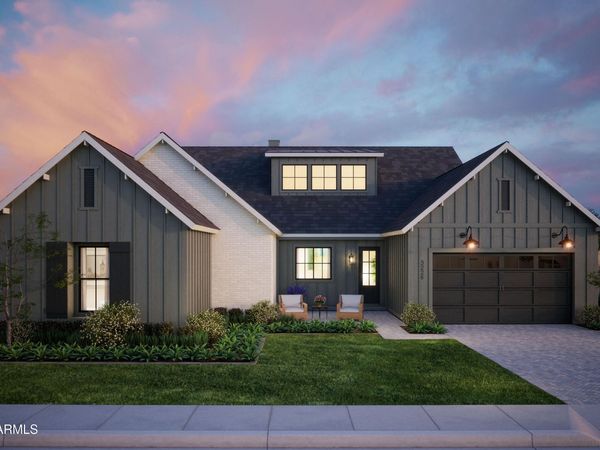 313 E WAGON WHEEL Drive, Phoenix, AZ 85020