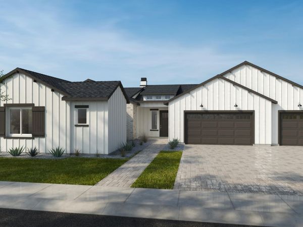 313 E WAGON WHEEL Drive, Phoenix, AZ 85020