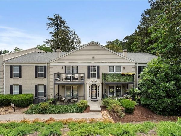3470 Essex Avenue, Unit 82, Atlanta, GA 30339