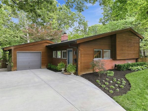 7415 ROSEWOOD Circle, Prairie Village, KS 66208