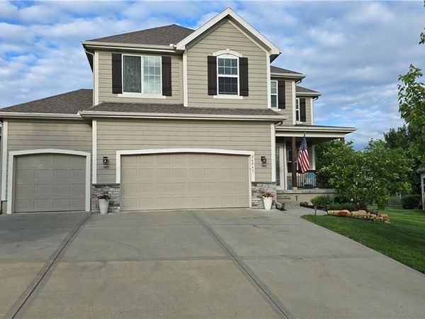 26061 W 141st Court, Olathe, KS 66061