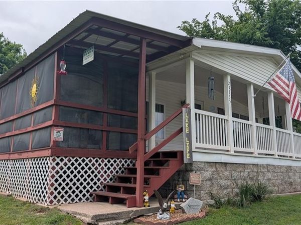 29335 Van Dyke Avenue, Warsaw, MO 65355