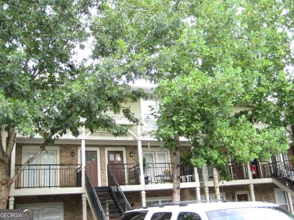 660 Barnett Shoals Road, Unit 128, Athens, GA 30605