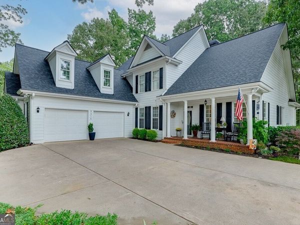 9315 Spinnaker Lane, Gainesville, GA 30506