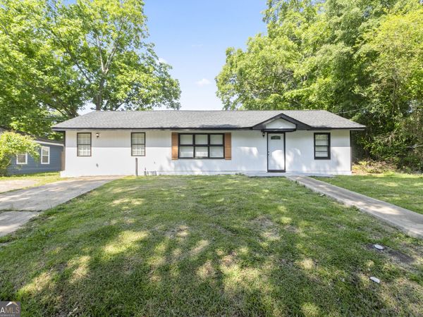 805 Pamela Drive, Griffin, GA 30224