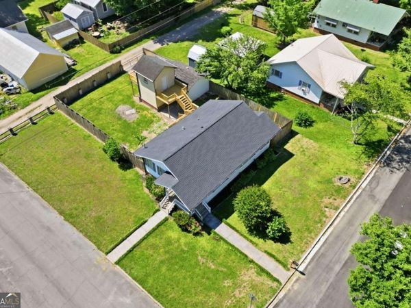505 E 3rd Street NE, Rome, GA 30161