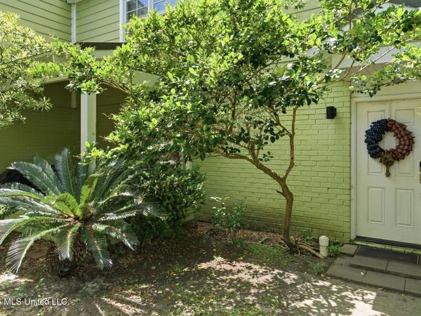 808 Desoto Street, Ocean Springs, MS 39564