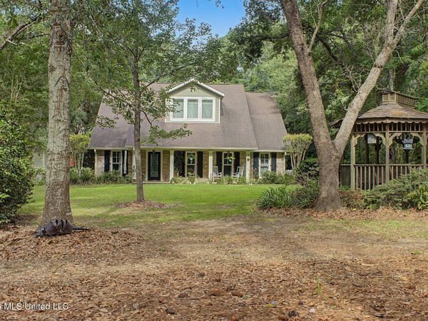 28560 Sundance Road, Pass Christian, MS 39571