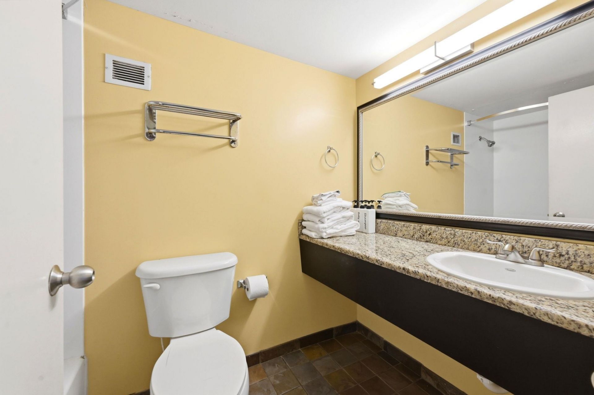 1501 S Ocean Blvd.  Photo 34