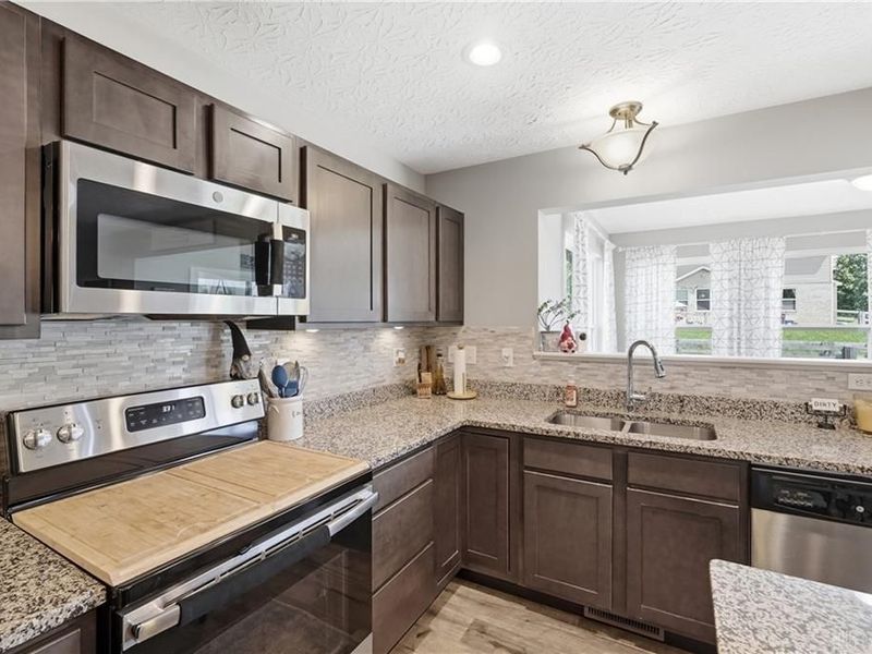 176 Shanda Drive, Monroe, OH 45050 Photo 19