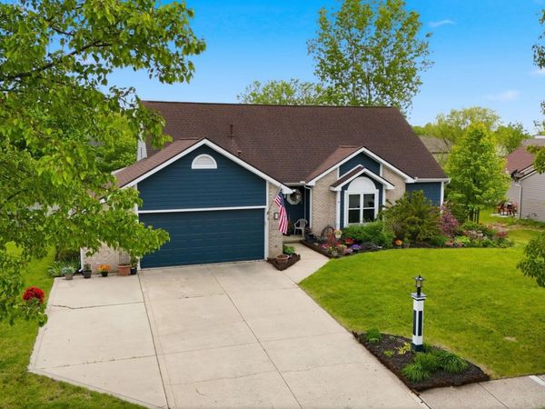 14523 Firethorne Path, Fort Wayne, IN 46814