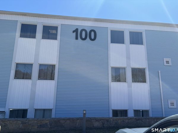 100 Halls , Unit 10&12, Old Lyme, CT 06371