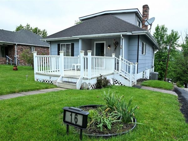 16 Robinson St, Monongahela, PA 15063