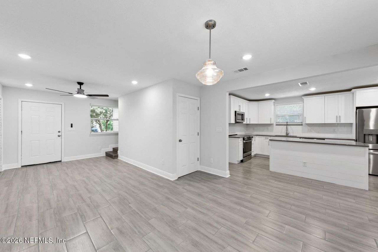 9811 Ridge Blvd Boulevard, Jacksonville, FL 32208 Photo