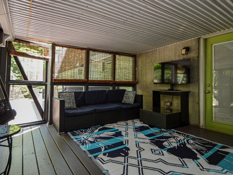 Property Image 38